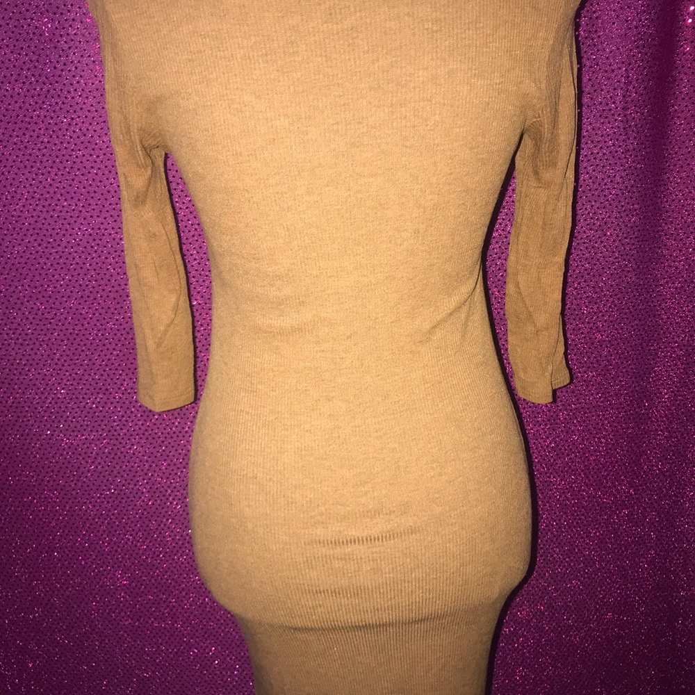 Dress - Picture 3 of 3